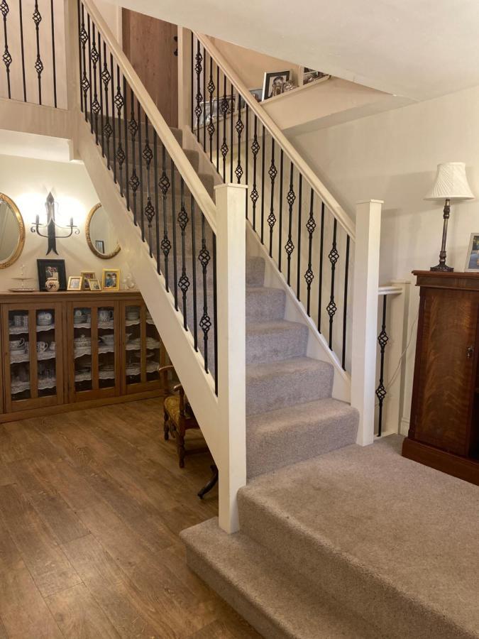 The Master Suite, Enjoy The Countryside In Style Ashover Exterior photo